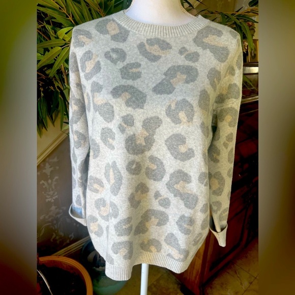 J Jill ladies crewneck sweater NWOT small long sleeves perfect condition - Picture 3 of 12